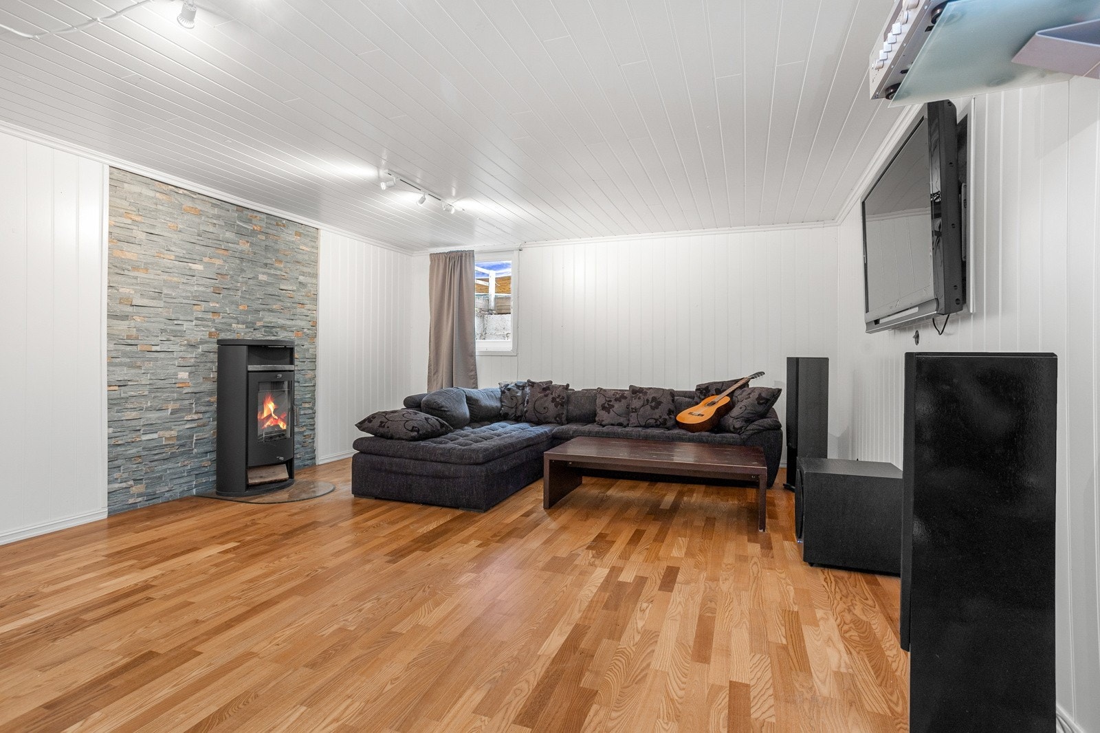 Kjellerstue Galleribilde