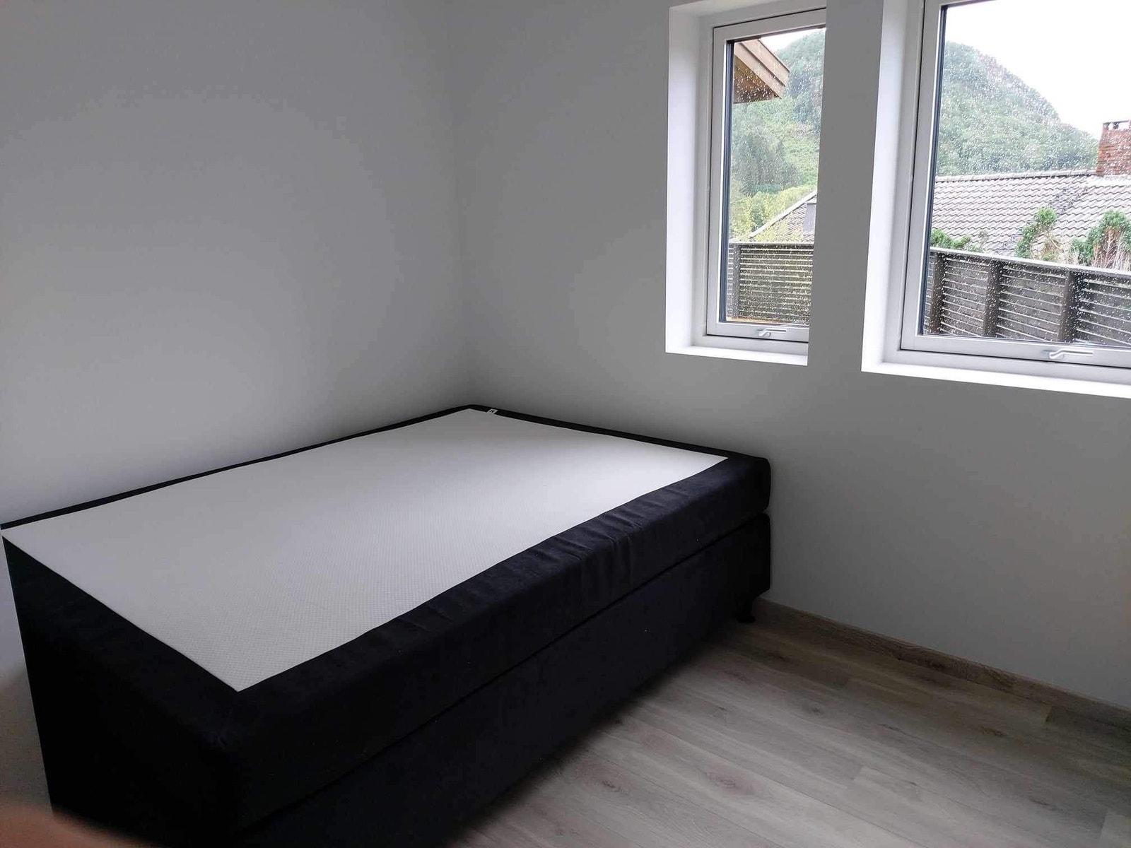 Soverom 2 av 3 med seng 150*200 Galleribilde