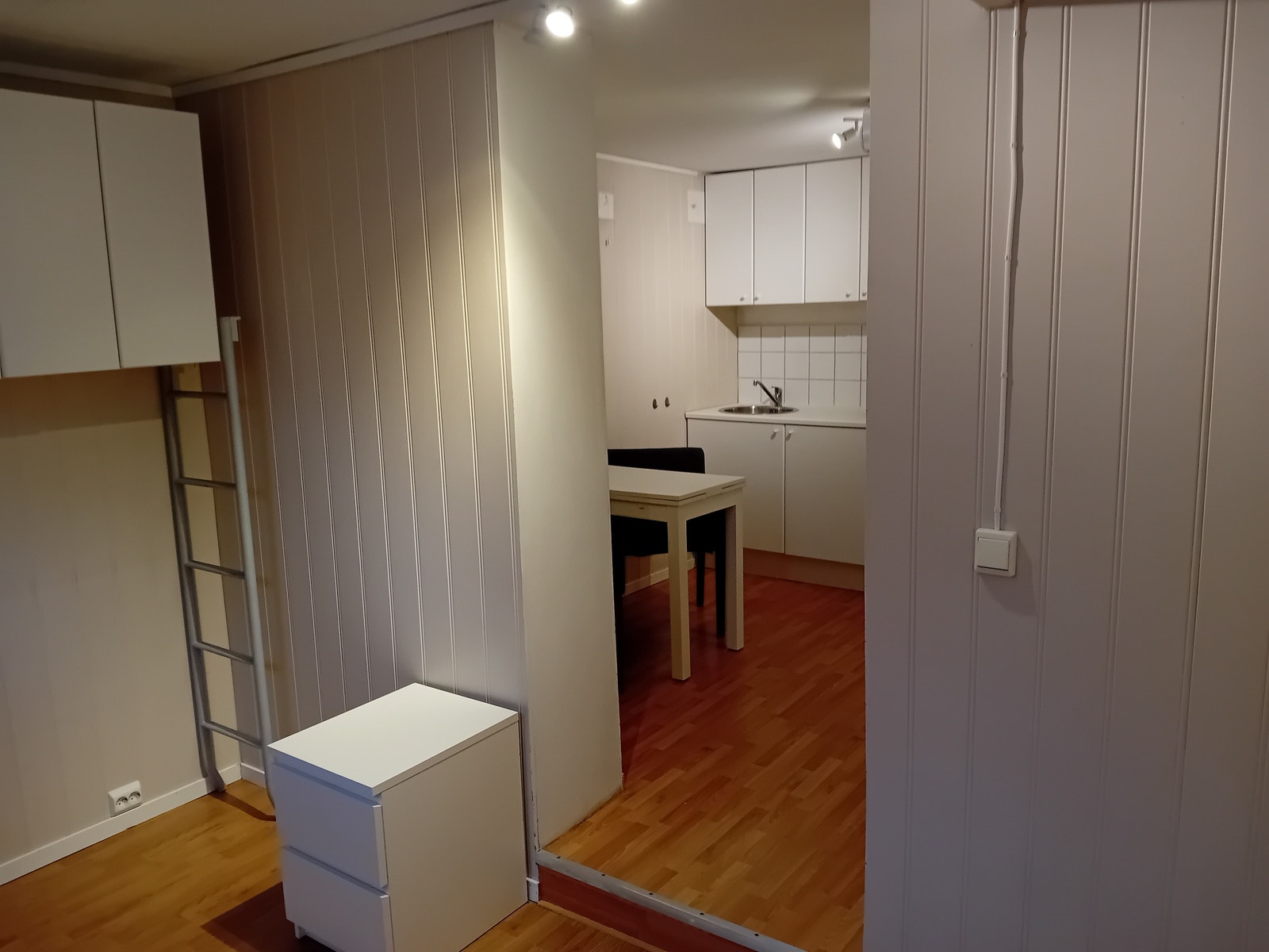 Fra soverom/opphold til kjøkken/studie Galleribilde