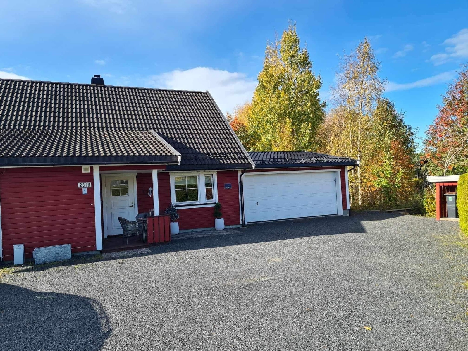 Koselig halvpart av tomannsbolig Galleribilde