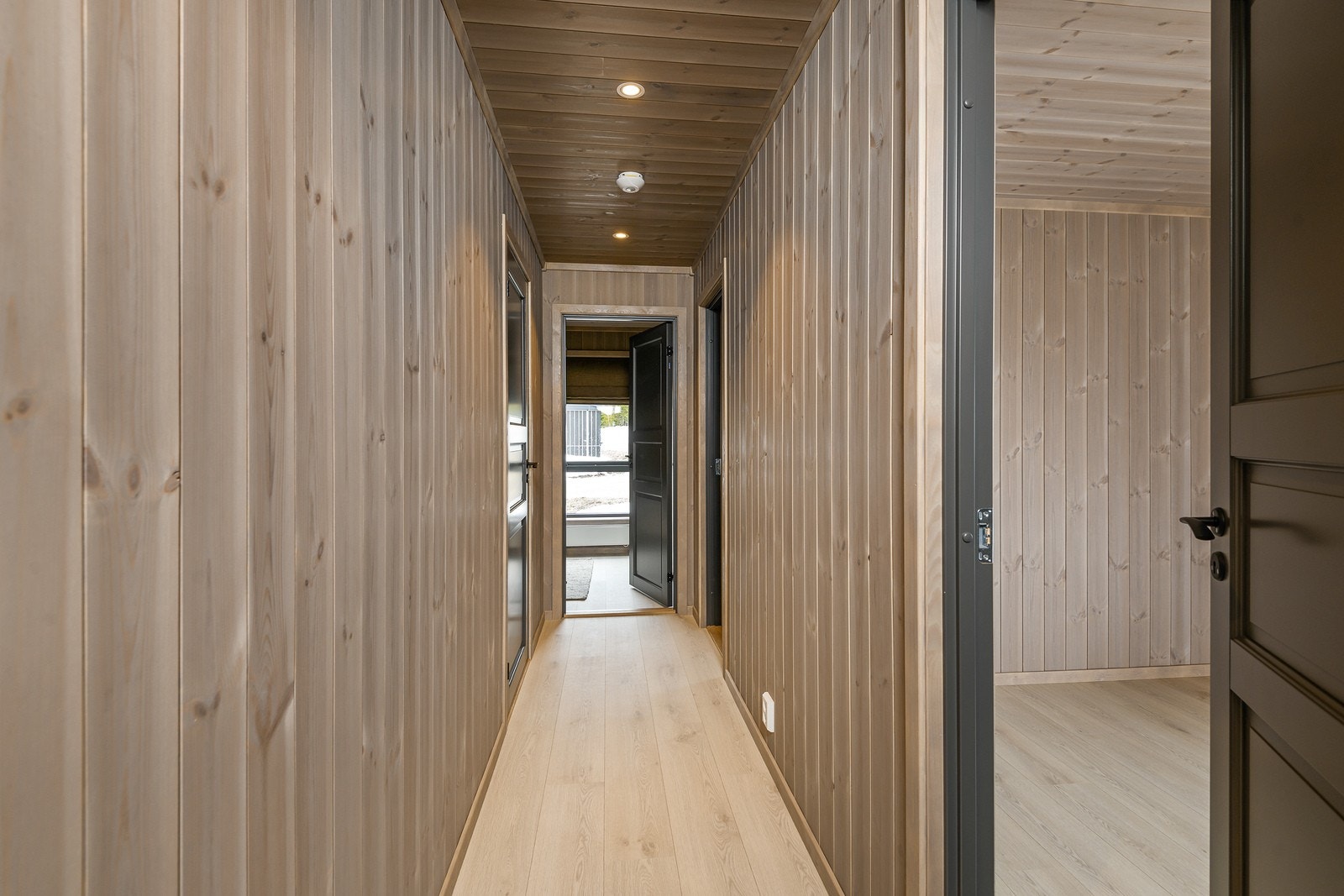 Soveromsgangen Galleribilde