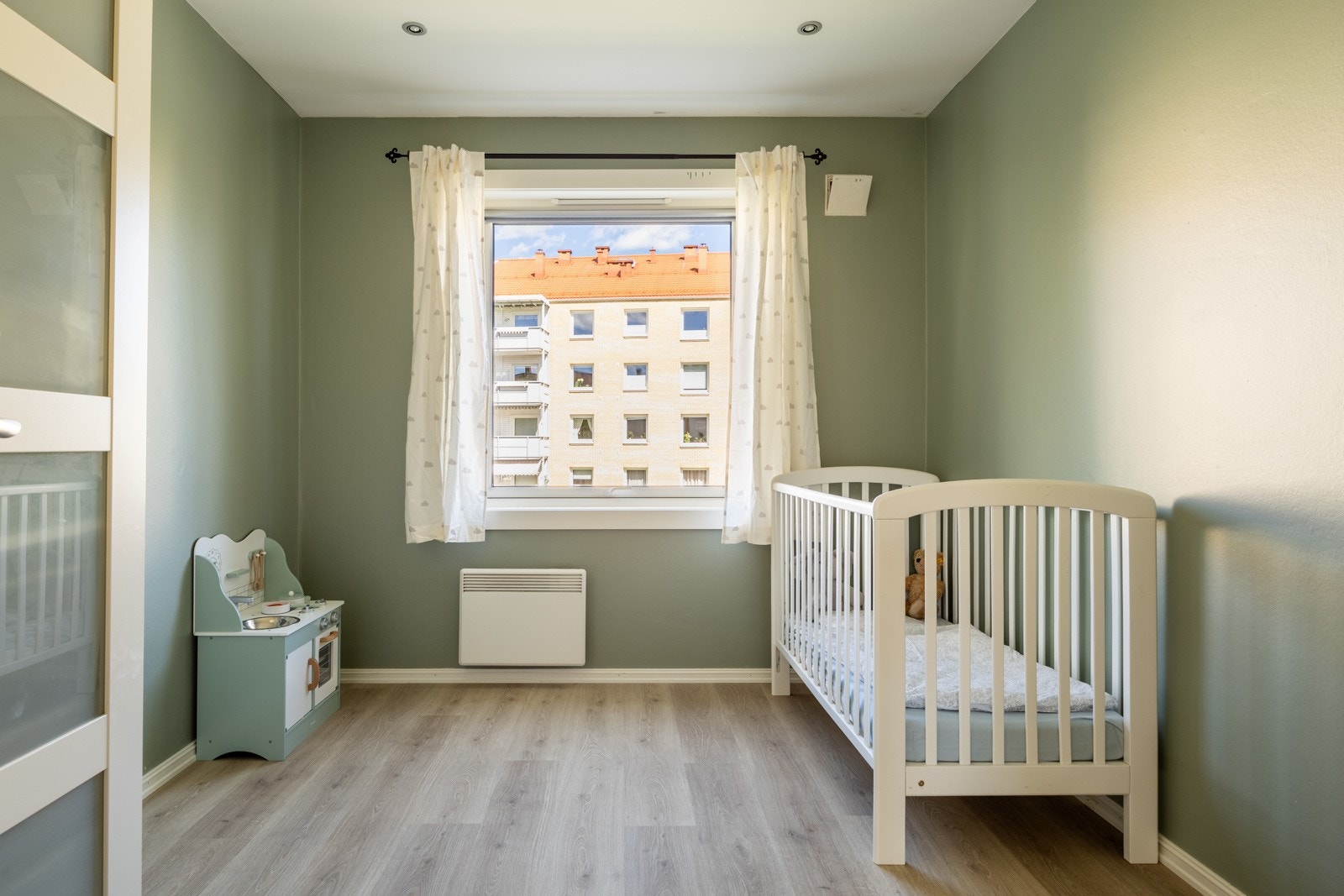 Leiligheten har to gode soverom Galleribilde