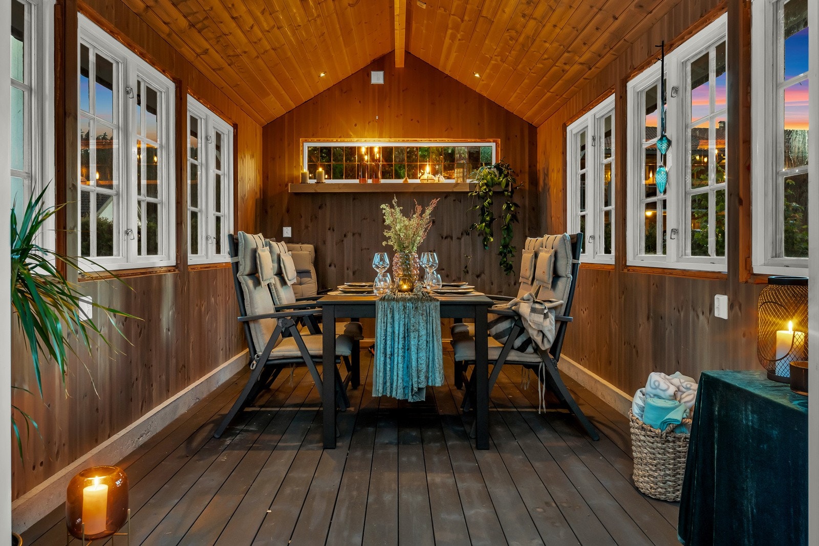 Hagestuen har plass til mange Galleribilde