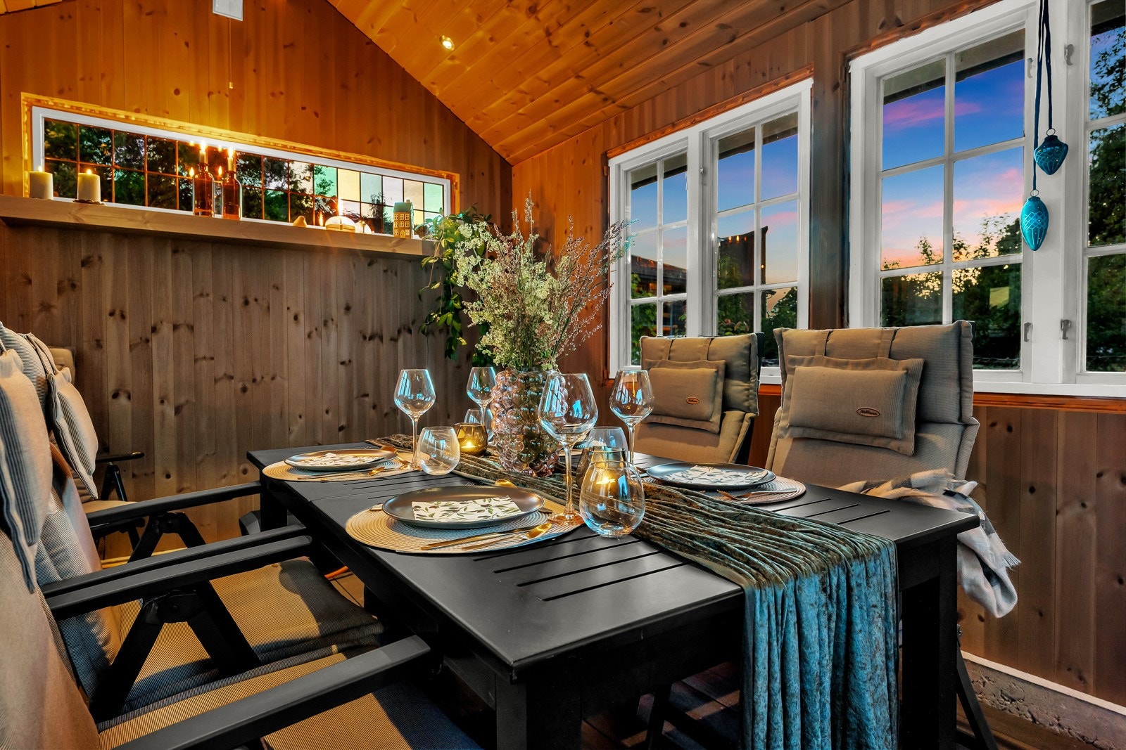 Hagestuen har rikelig med naturlig lys Galleribilde