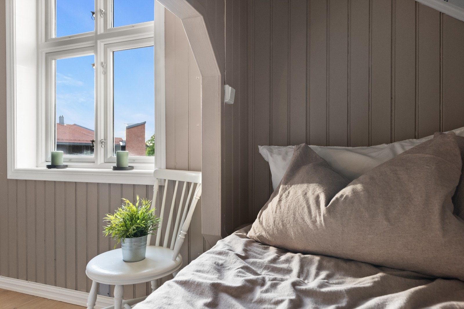 Koselig innredet og med fin utsikt å våkne til Galleribilde