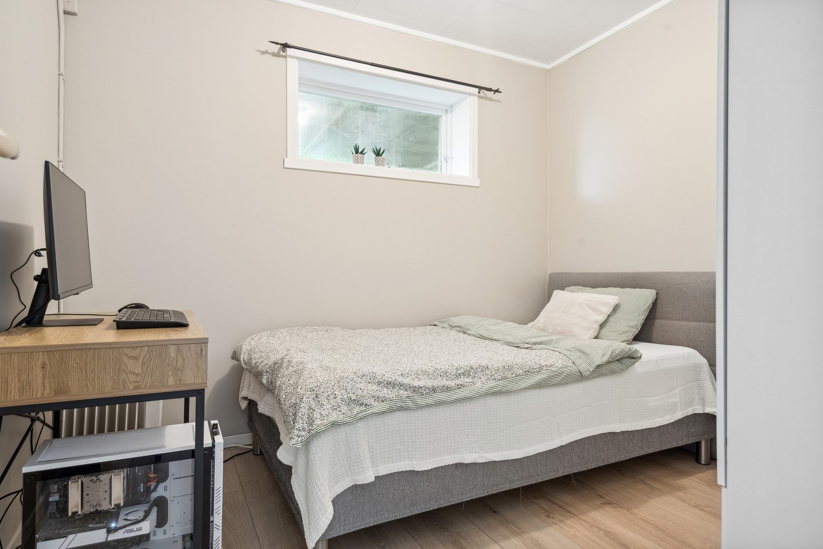 Bod som er innredet som soverom (ikke godkjent til varig opphold.) Galleribilde