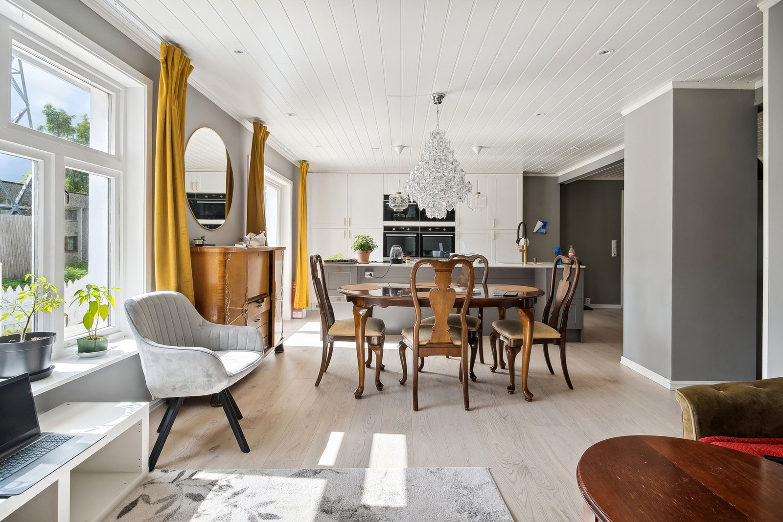 Velkommen til Strandgata 8 - Presentert av Eiendomsmegler1 Nord-Norge Galleribilde