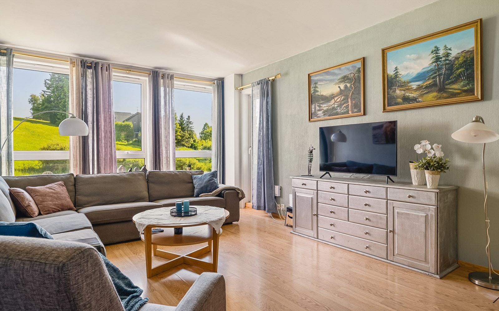 Velkommen til Ortuflaten 94 og et ypperlig utgangspunkt for deg som ønsker å skape ditt eget drømmehjem! Galleribilde