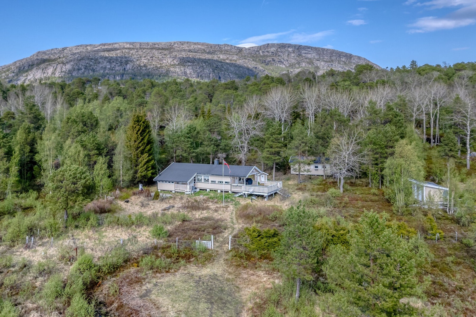 Velkommen til Efjordveien 877! Galleribilde