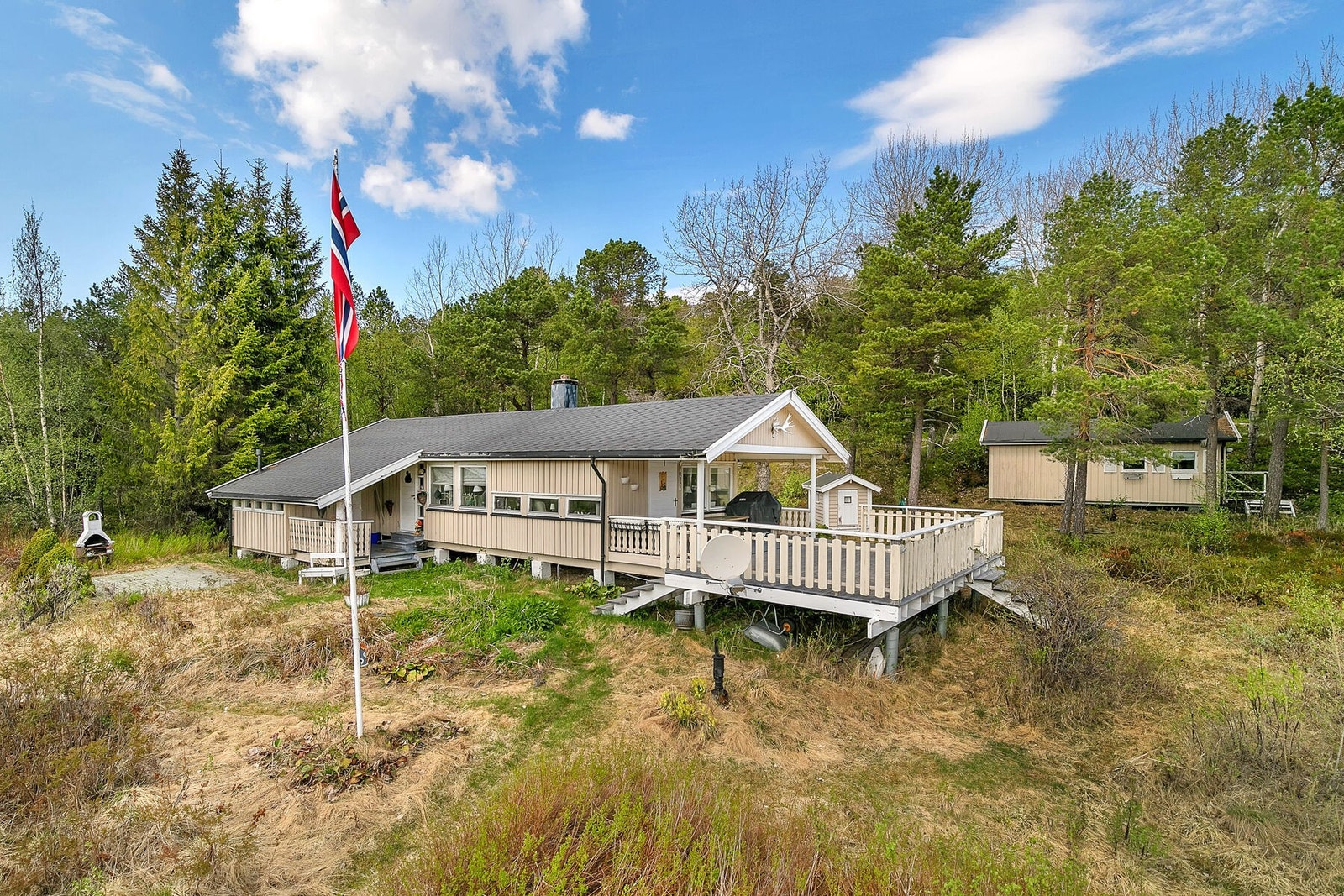 Velkommen til Efjordveien 877 Galleribilde