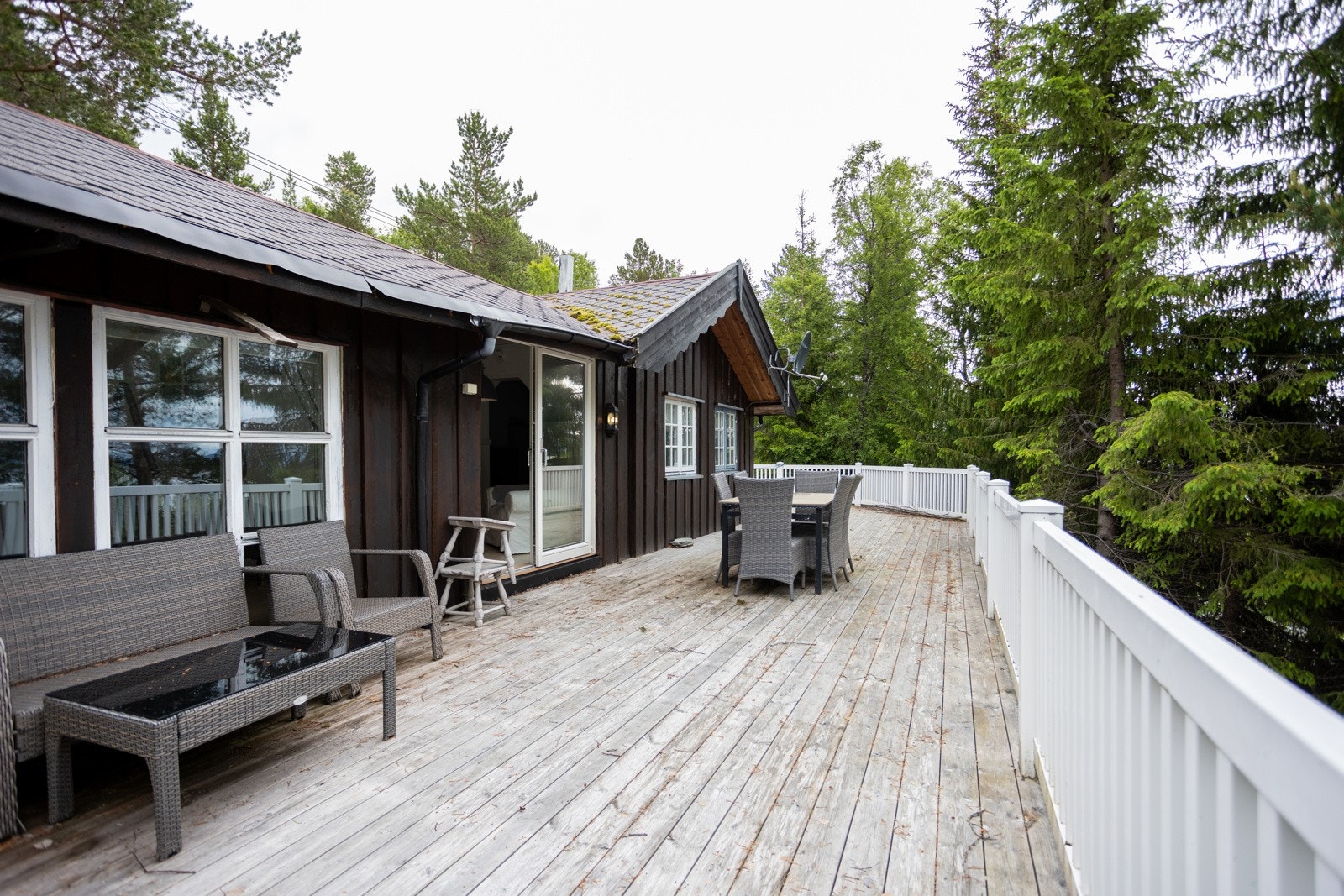 Balkongen er vendt mot sør Galleribilde