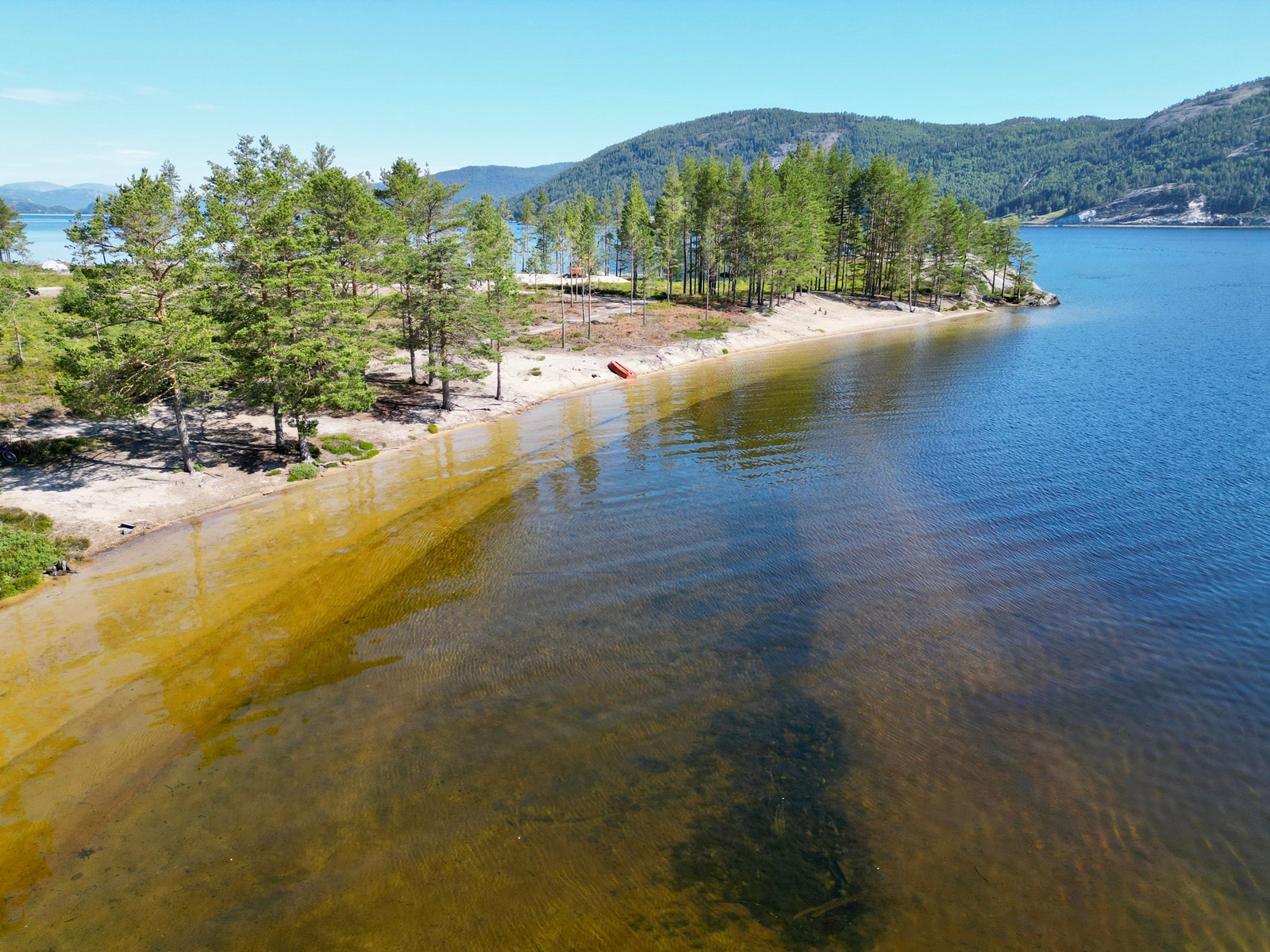 Fra stranda på Raudnes Galleribilde
