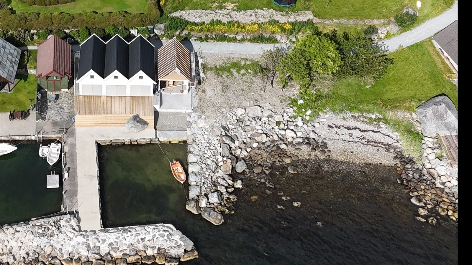 Bør sees for korrekt inntrykk! Ta kontakt for avtale om visning! Galleribilde