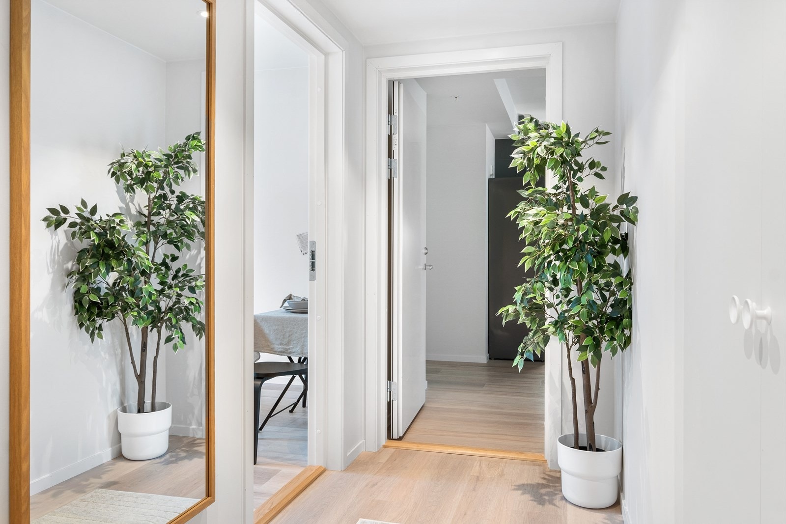 Inngangsparti Galleribilde