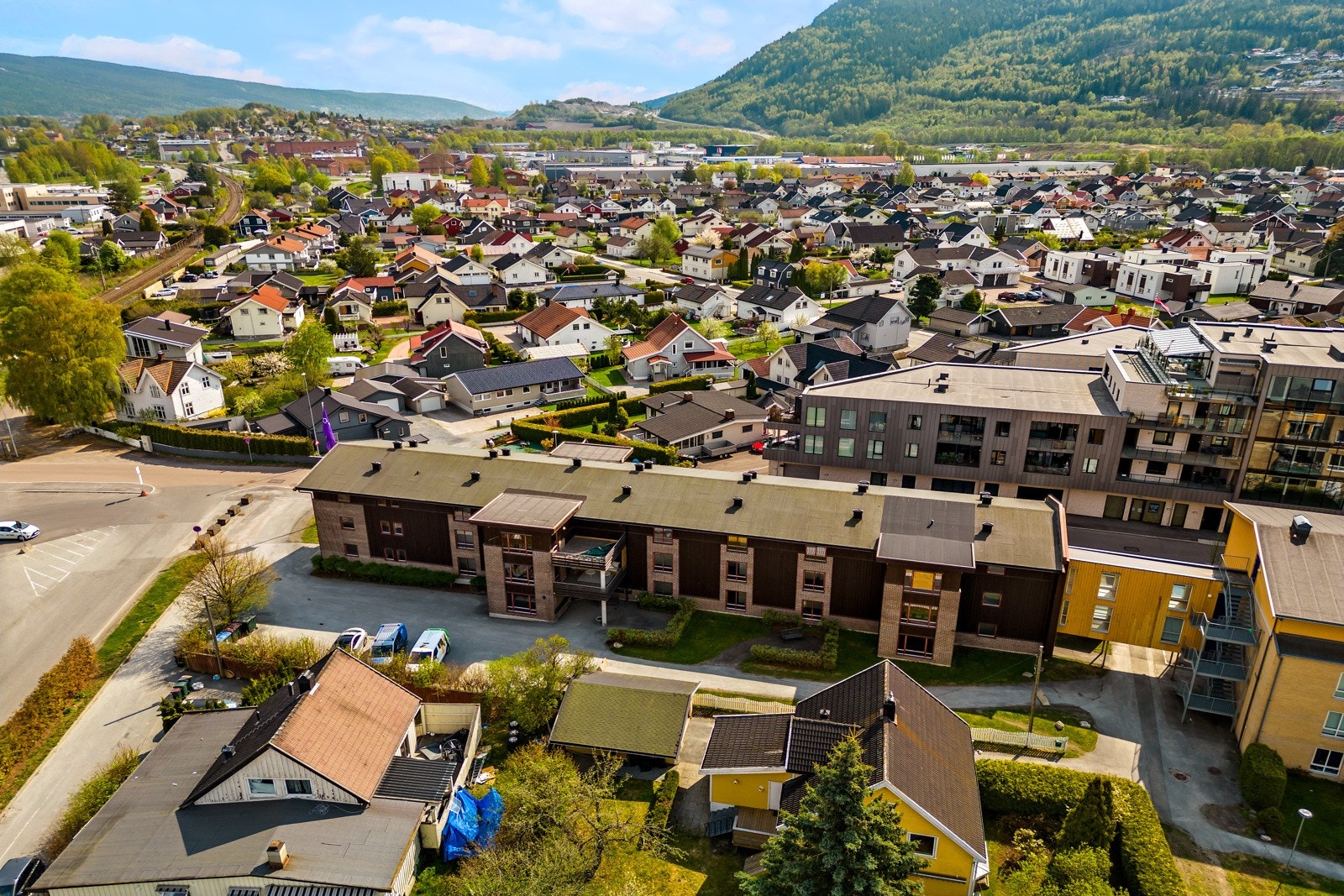 Togstasjon ligger bare en kort spasertur unna Galleribilde