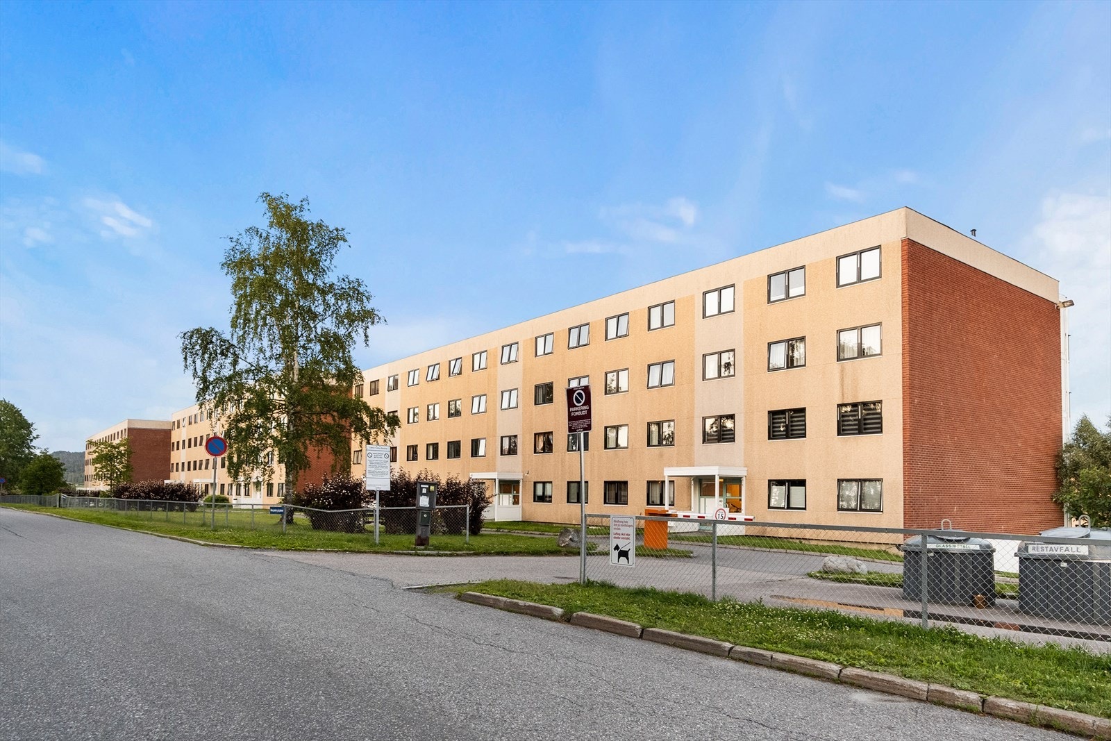 Velkommen til et barnevennlig og rolig område sentralt i Lørenskog Galleribilde