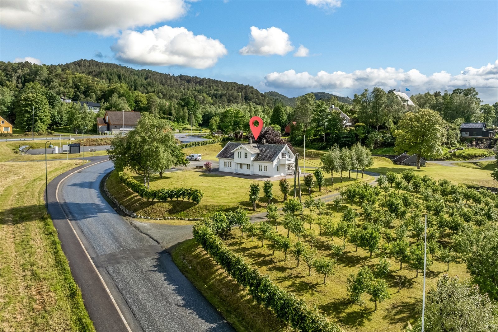 Her kan en nyte omgivelsene med egen frukthage Galleribilde