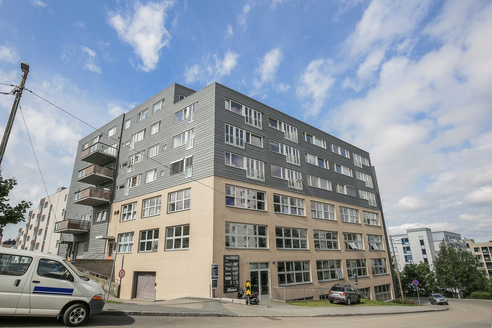 Når dere velger et hjem, velger dere også et nabolag og nærområde - rammen rundt selve boligen. Galleribilde