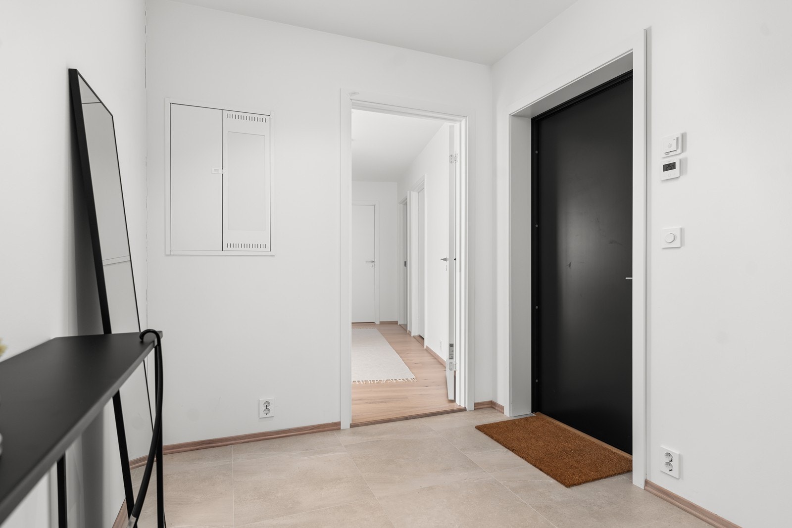 Flislagt inngangsparti Galleribilde