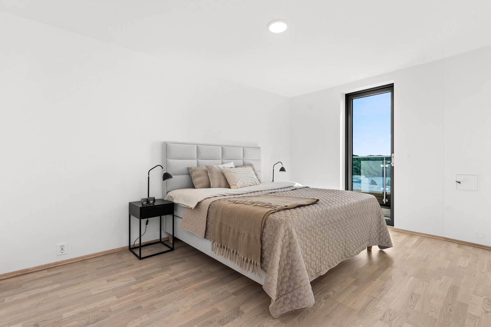 Soverom 3, hovedsoverom Galleribilde