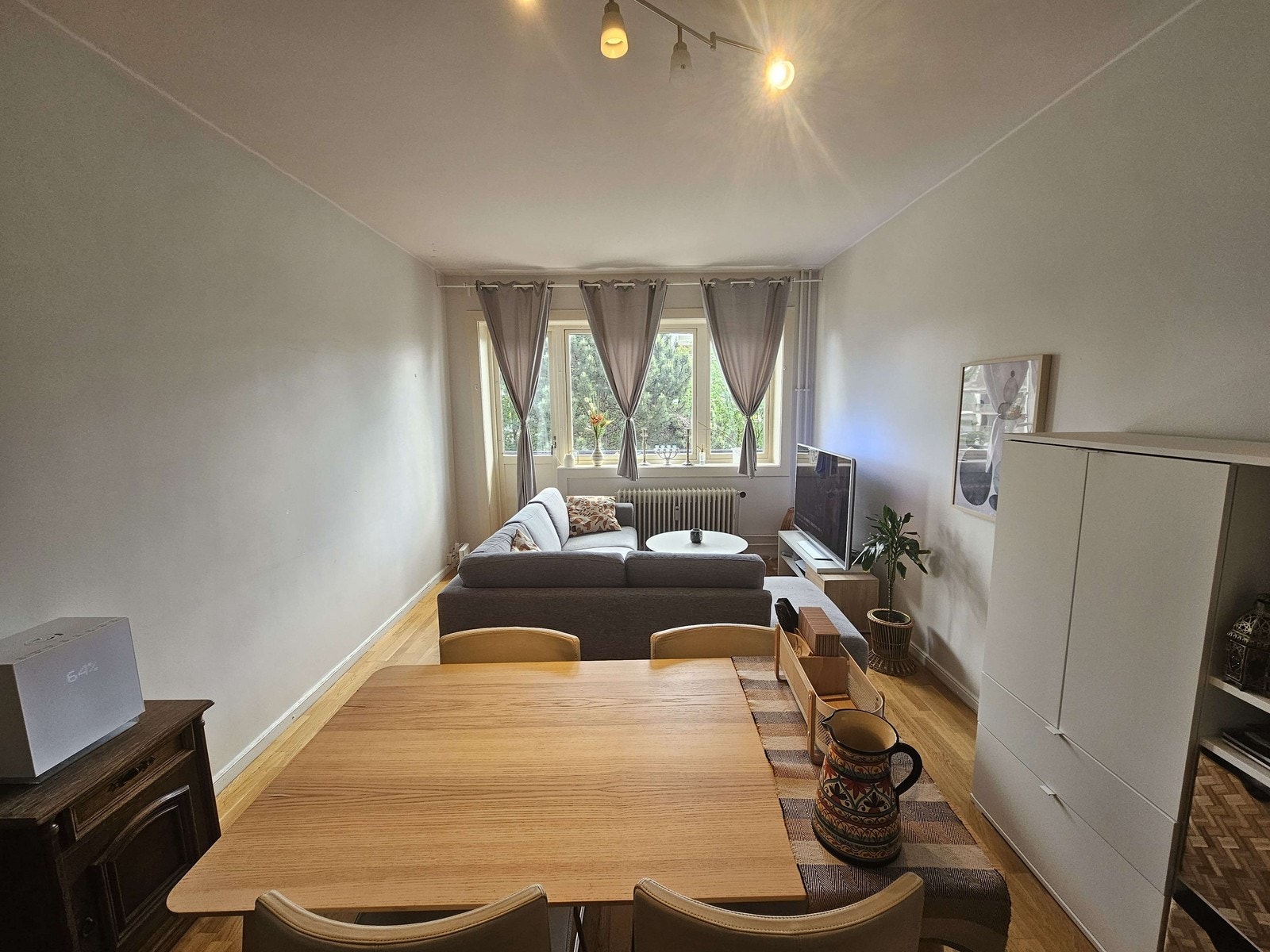 Stue med plass til spisebord Galleribilde