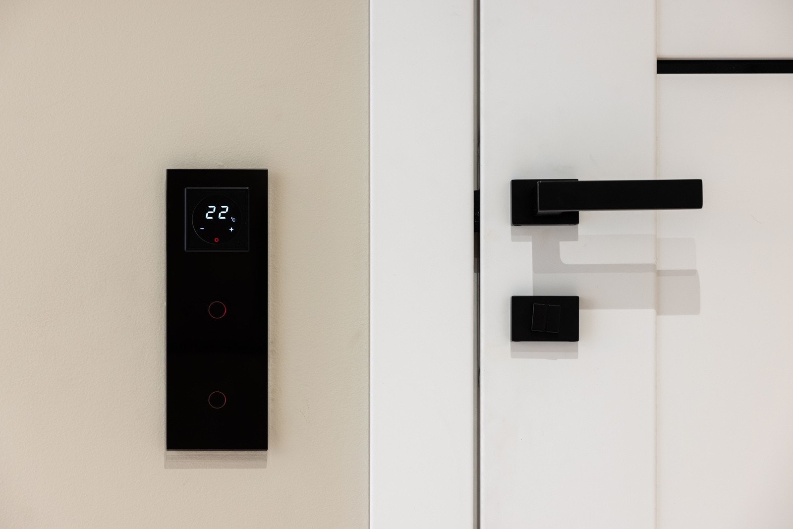 Helt nytt elektrisk anlegg i leiligheten og i sikringsskap i 2023/2024 Galleribilde