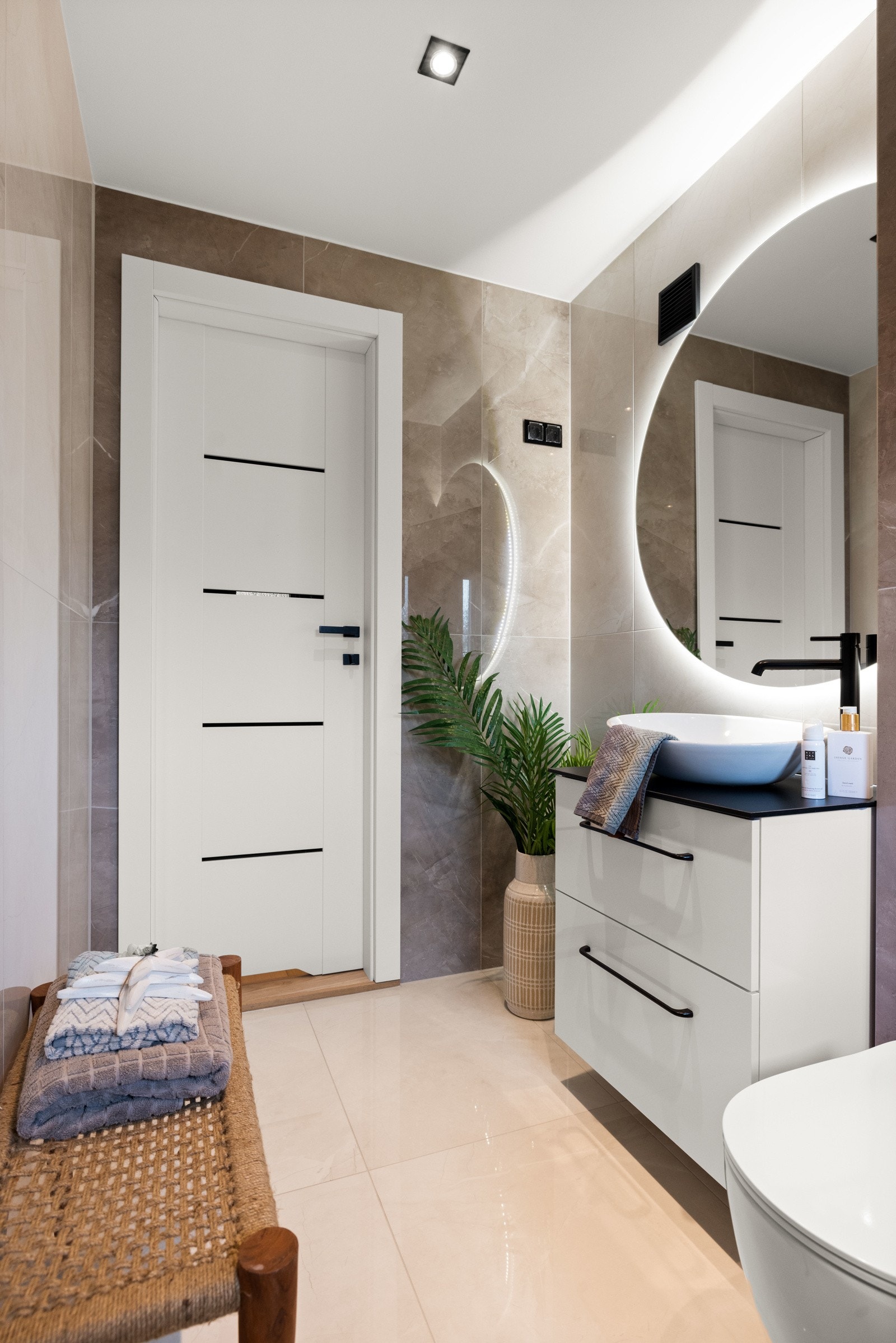 Påkostet og flott bad Galleribilde