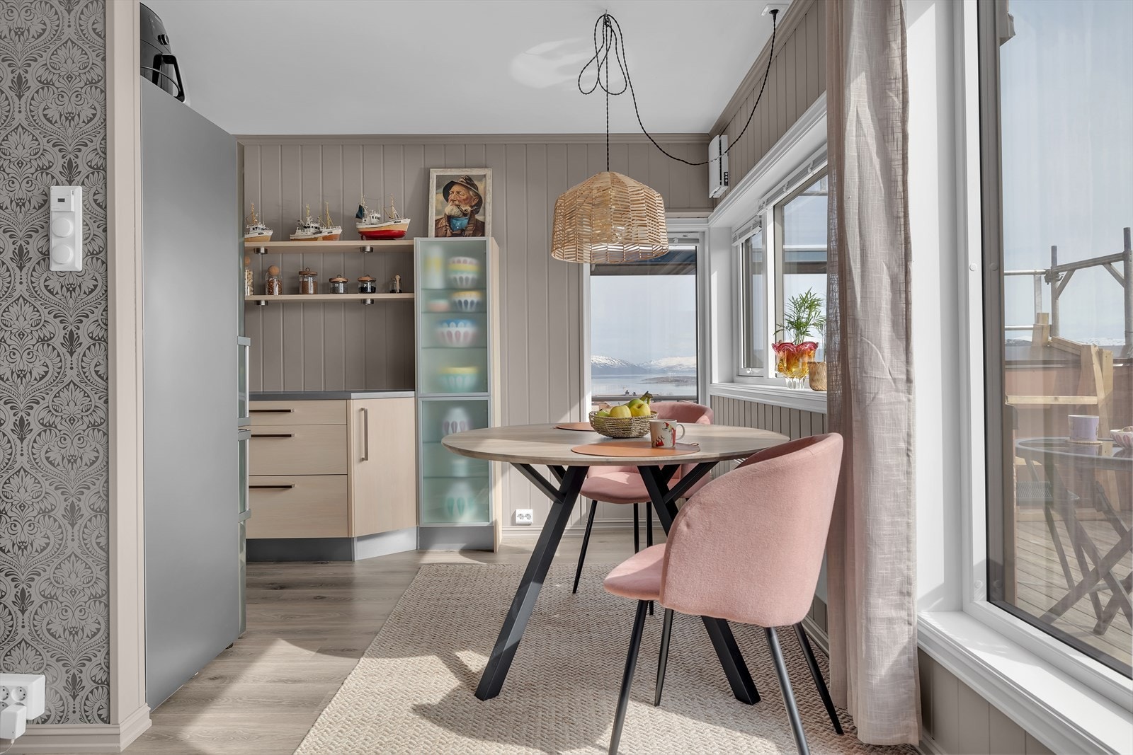 Plass til spisegruppe Galleribilde