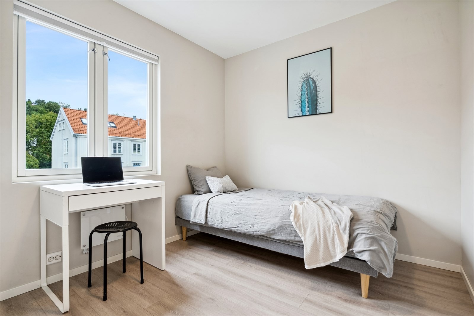 Leiligheten passer utmerket for både par, nyetablerte og barnefamilier. Galleribilde