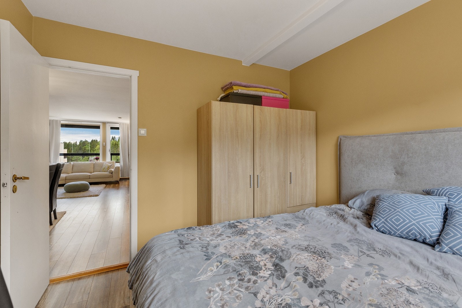 Svært praktisk med gode og store soverom som har godt med lagringsplass. Galleribilde