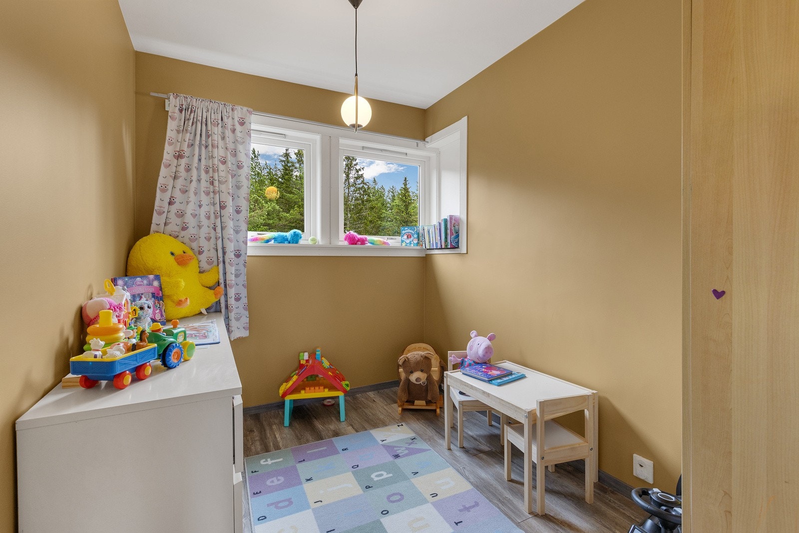 Det tredje soverommet er perfekt til bruk som barnerom. Galleribilde