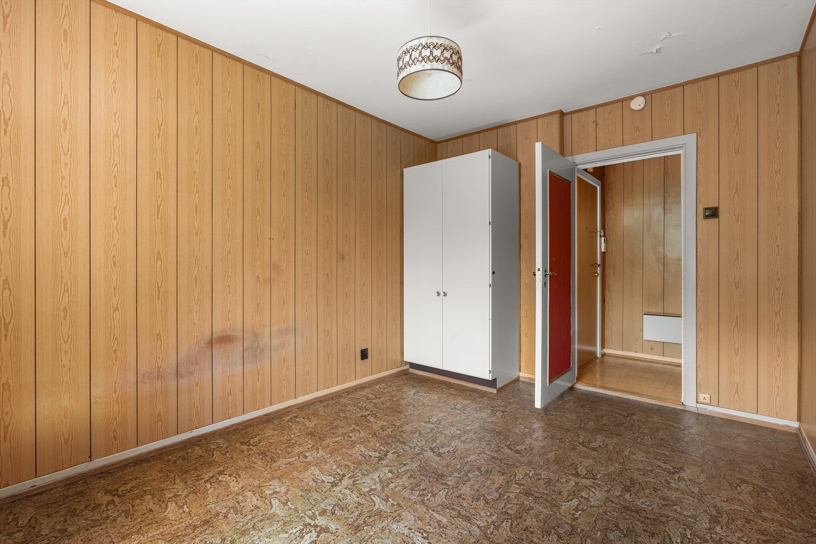 Rommet har garderobeskap. Galleribilde