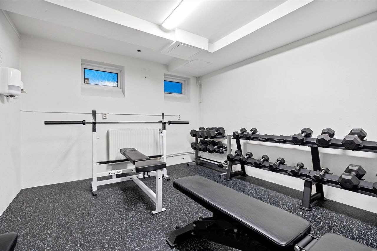 Eget, nyoppusset treningsrom for beboerne av borettslaget. Galleribilde