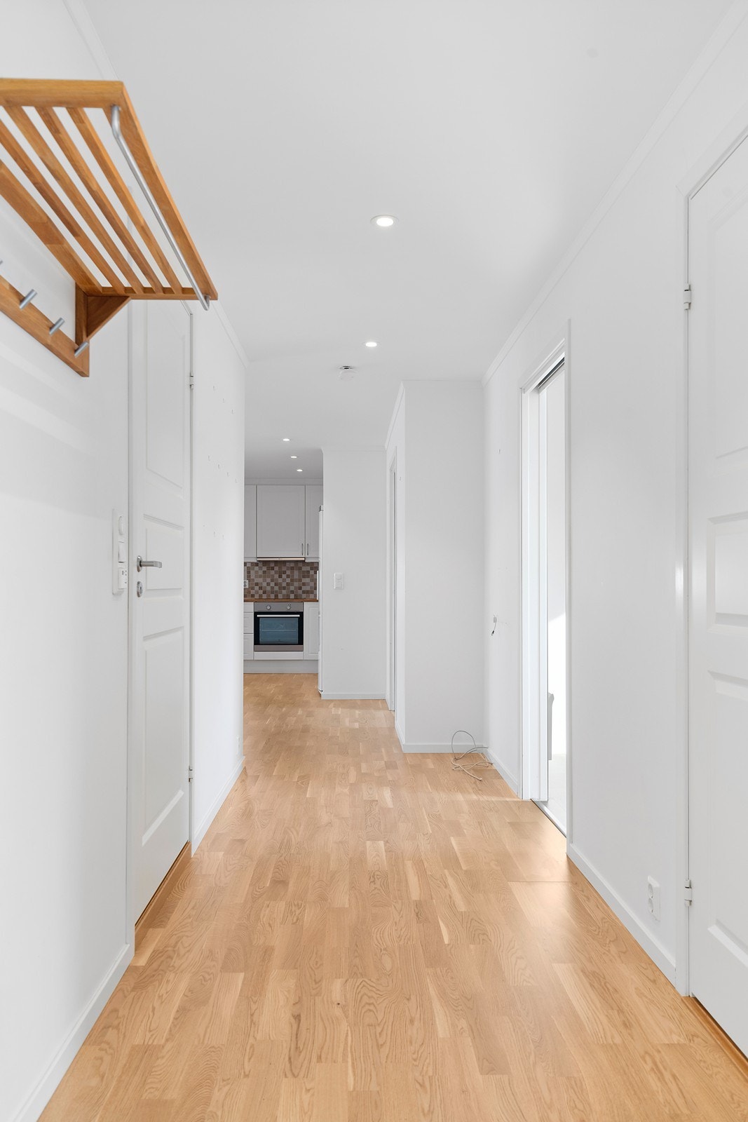 Velkommen inn... Badet er inn til venstre. Galleribilde