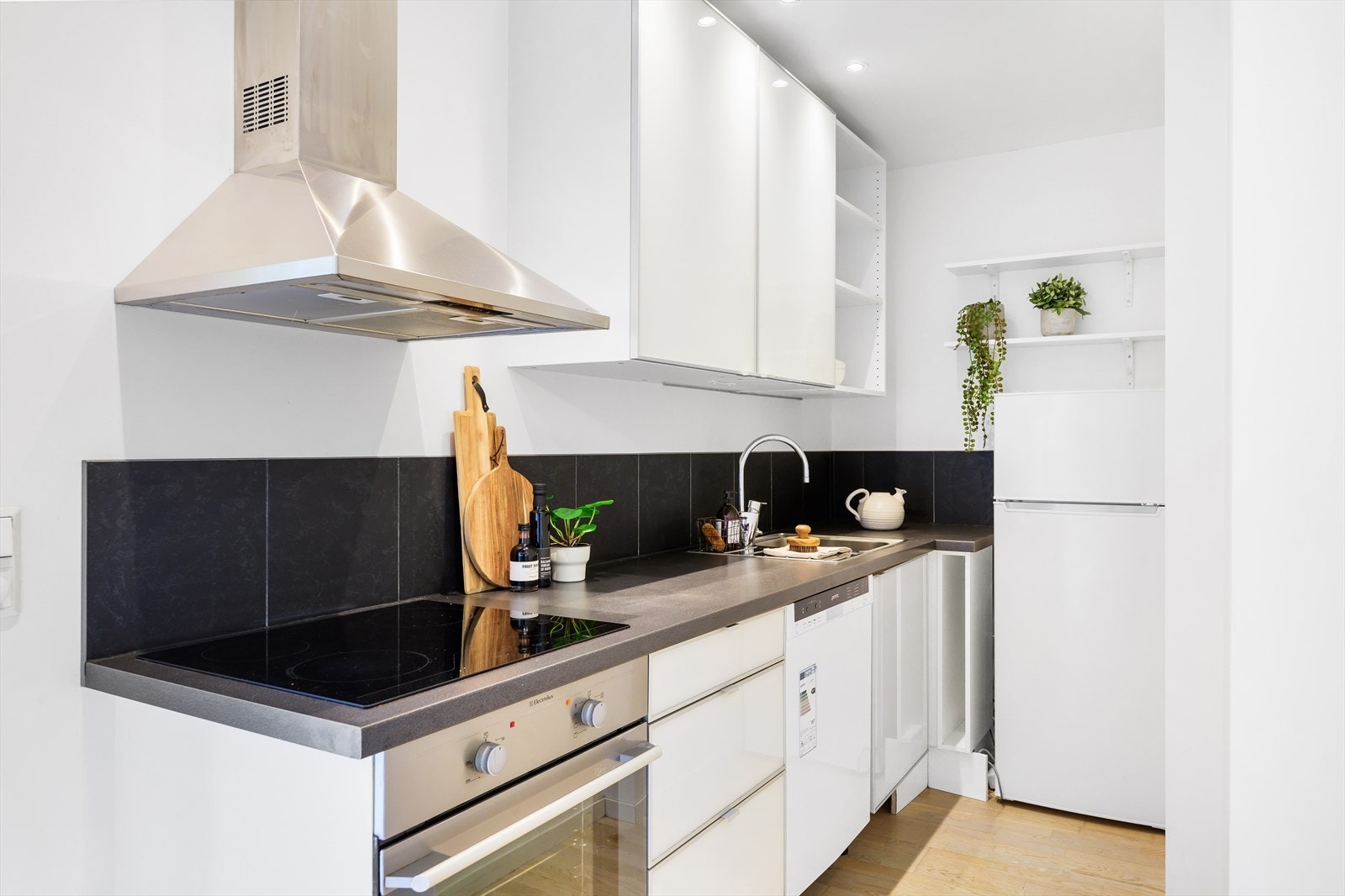 Kjøkkeninnredningen er for øvrig fra 2010. Galleribilde