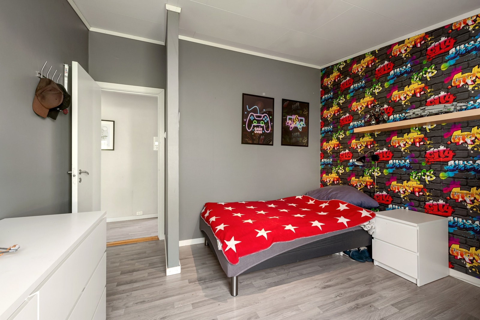 Soverom nr. 3 i hovedetasjen Galleribilde