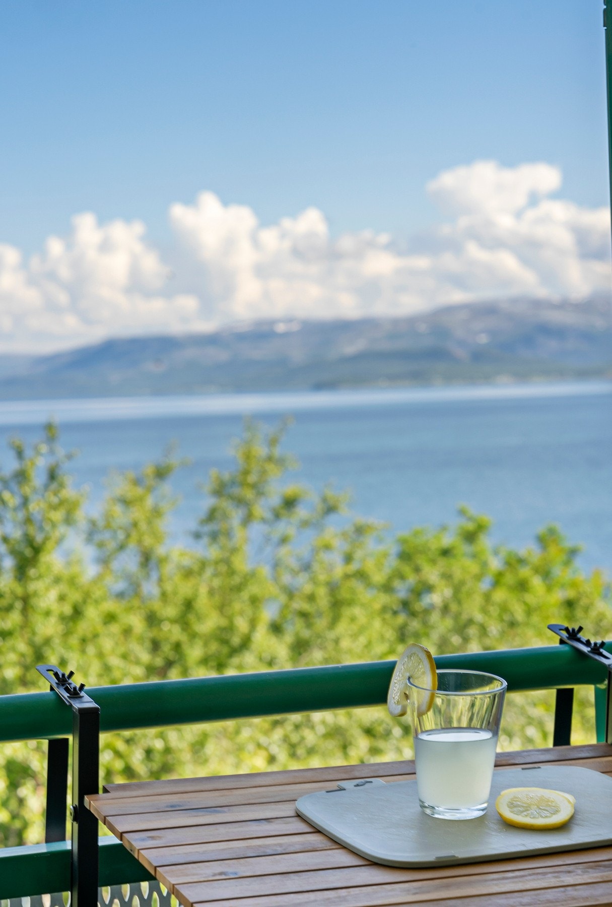 Vidstrakt og uforstyrret havutsikt. Galleribilde