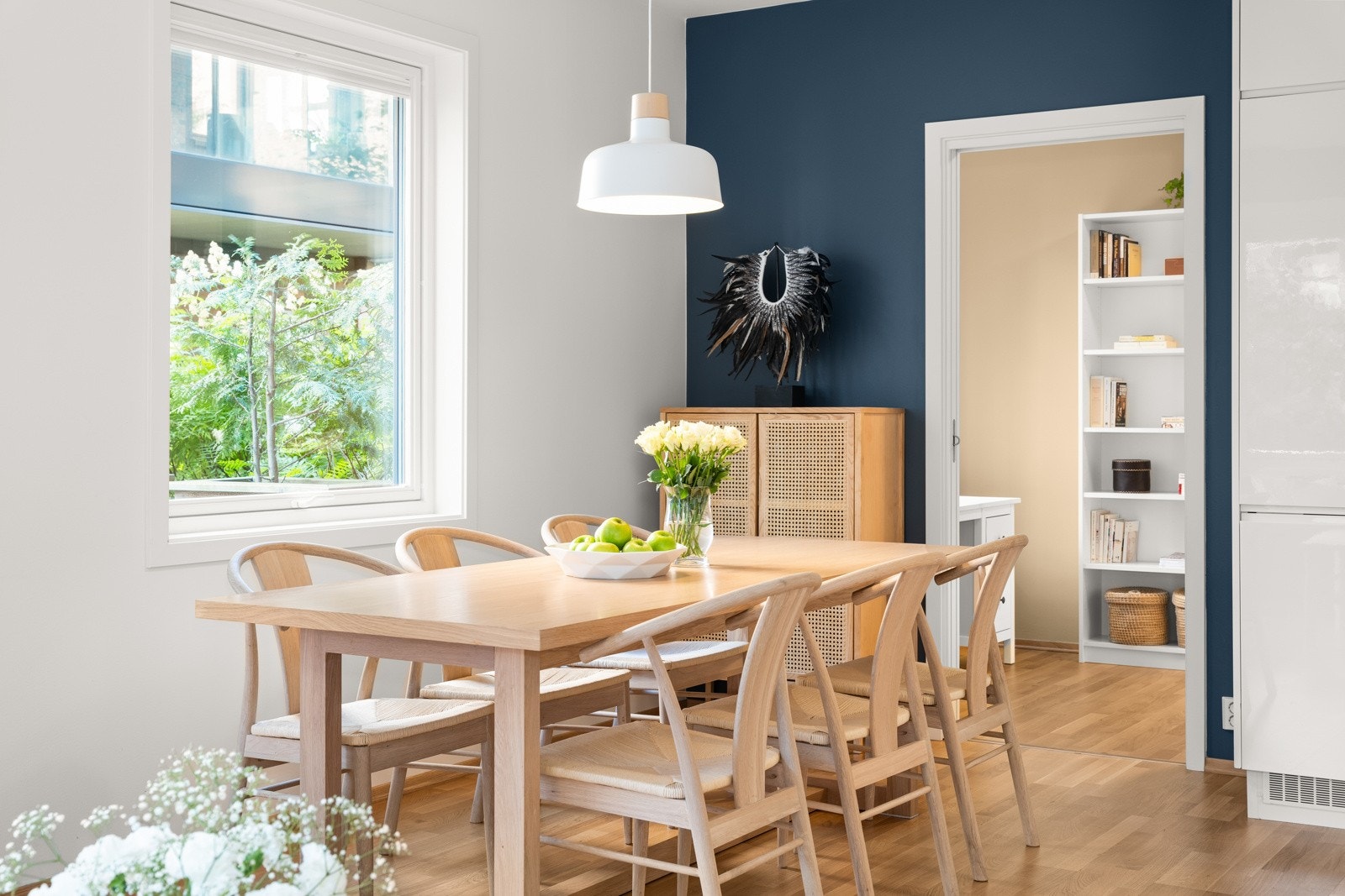 Leiligheten har nymalte overflater i 2022 i alle rom bortsett fra hovedsoverom. Galleribilde