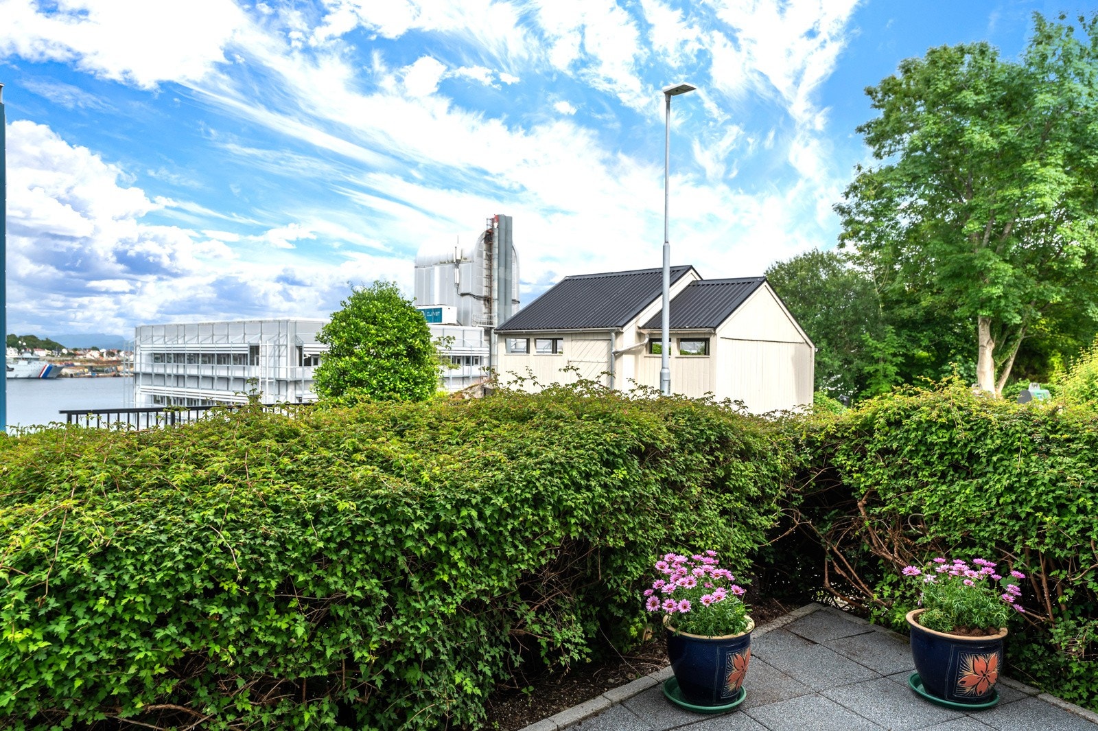 EIE Eiendomsmegling v/ Jr. Partner Håkon Hovland har gleden av å presentere Veritashammaren 19! Galleribilde