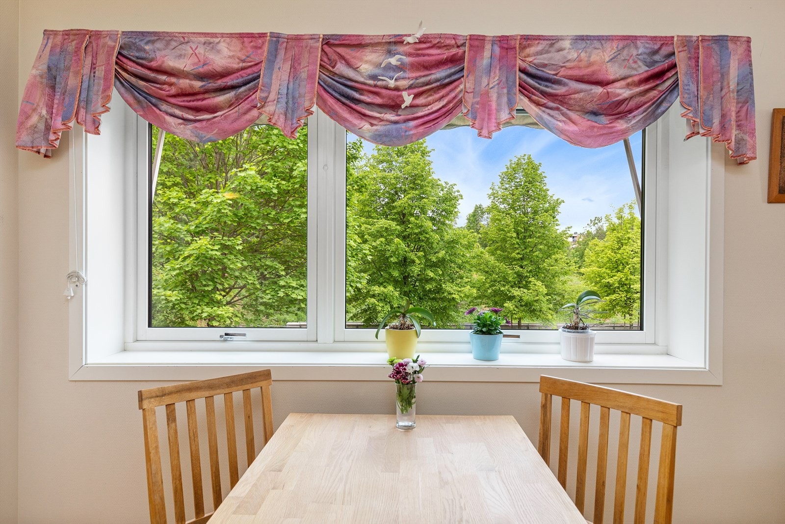Fin utsikt mot fellesområder. Galleribilde