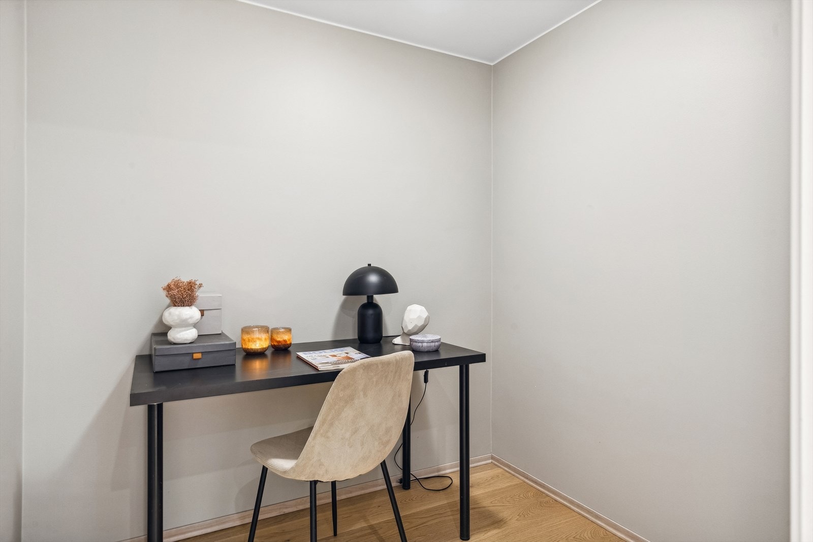 Mulighetene er mange, og boden kan benyttes som hjemmekontor. Galleribilde