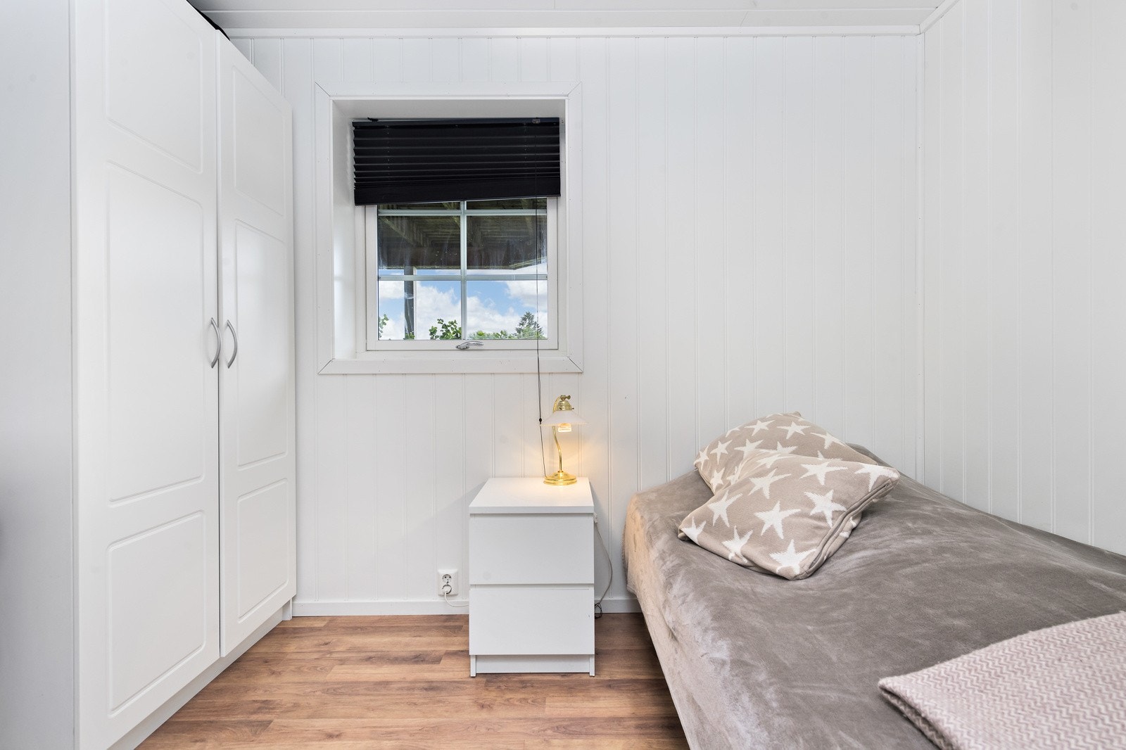 Soverom i sokkelleilighet Galleribilde