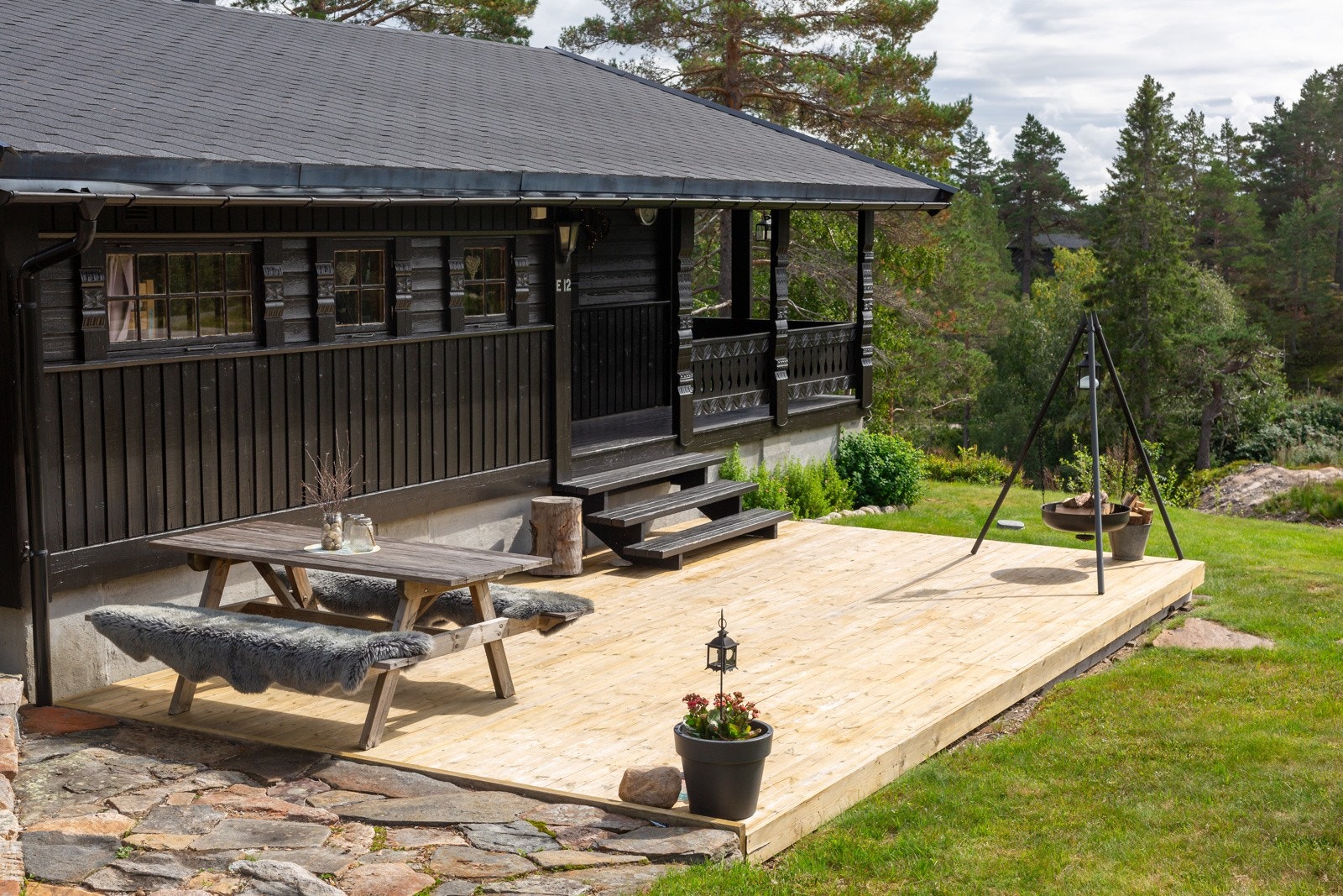 Solrik og fin uteplass! Galleribilde