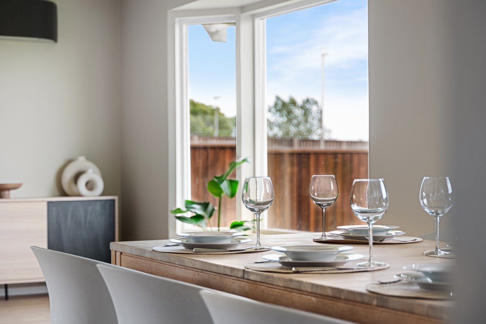 God plass for å invitere venner til middagsbesøk! Galleribilde