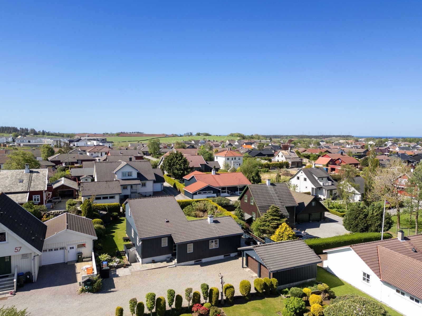 Det er også gode muligheter å benytte seg av treningssentrene Jæren Sportssenter og Gymmen. Galleribilde