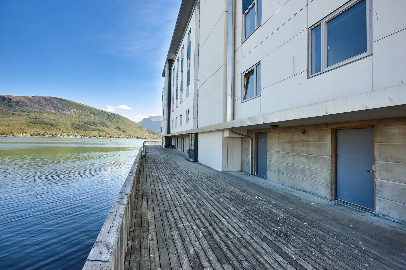 Utebod tilhørende leiligheten for ekstra lagringsplass. Galleribilde