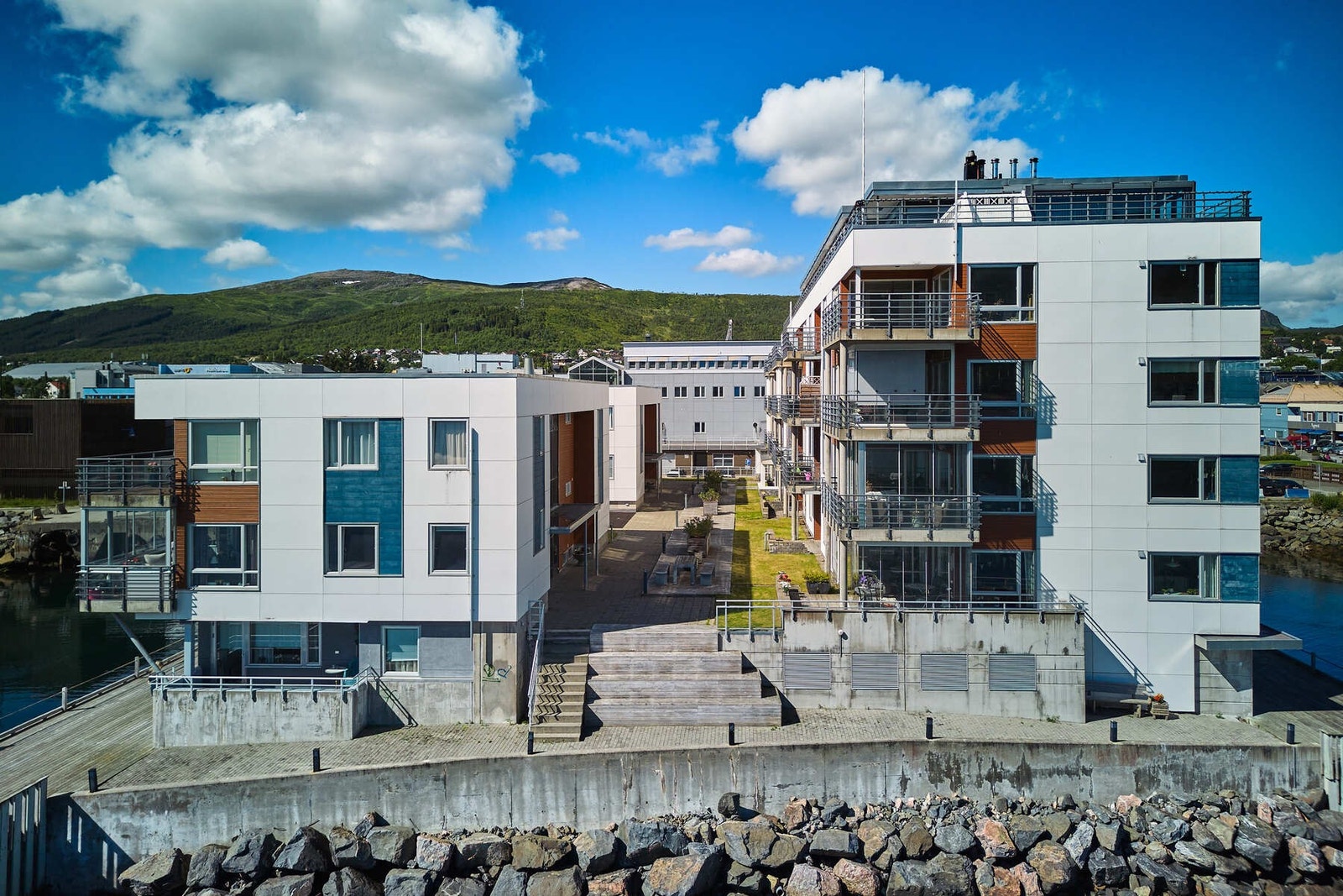 Kan denne være av interesse? Velkommen til hyggelig visning! Galleribilde