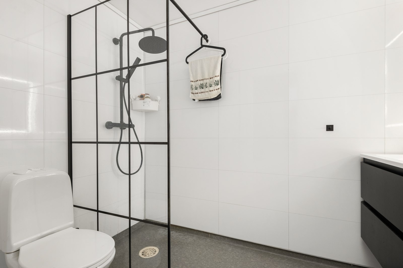 Badet har en god gulvvarme. Galleribilde