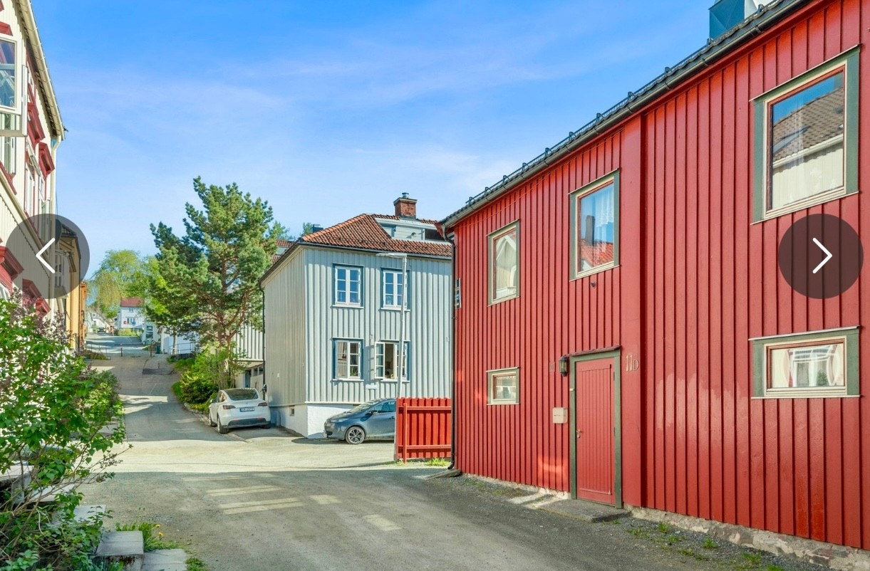 Fra stikkvei til Kirkegata Galleribilde