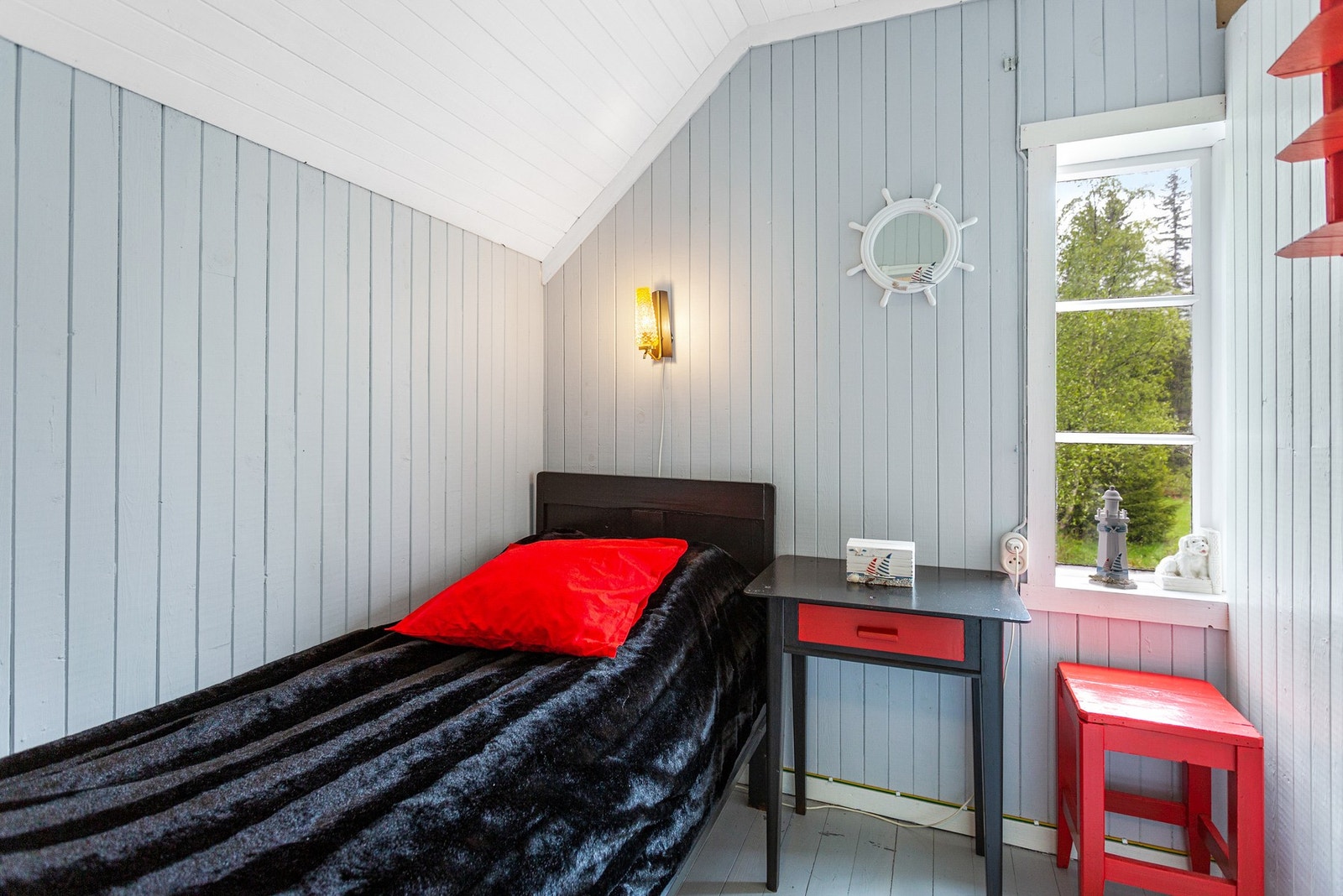 Soverom på loft Galleribilde